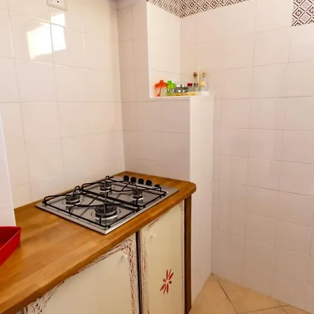 Mit Zwei Betten By Interhome Lejlighed Biancareddu